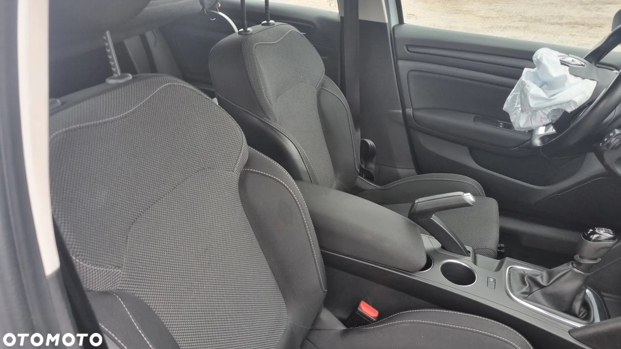Renault Megane 1.5 Blue dCi Business - 15