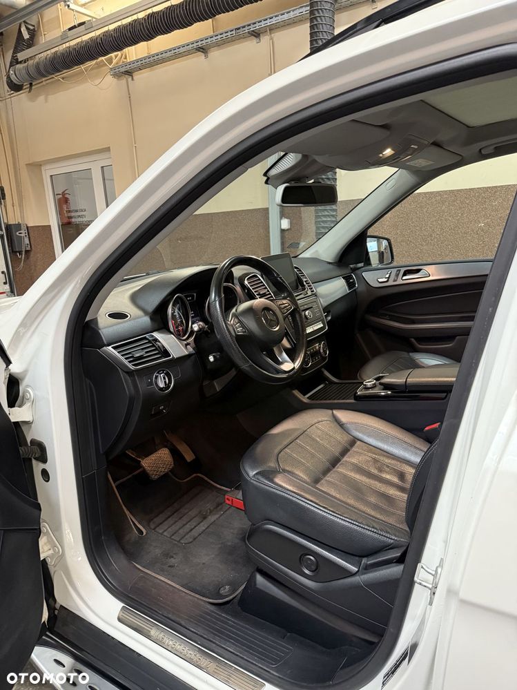 Mercedes-Benz GLE 250 d 9G-TRONIC AMG Line - 7