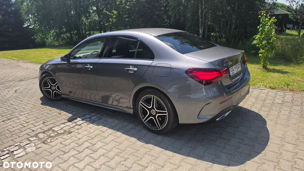 Mercedes-Benz Klasa A 220 d AMG Line 8G-DCT - 27
