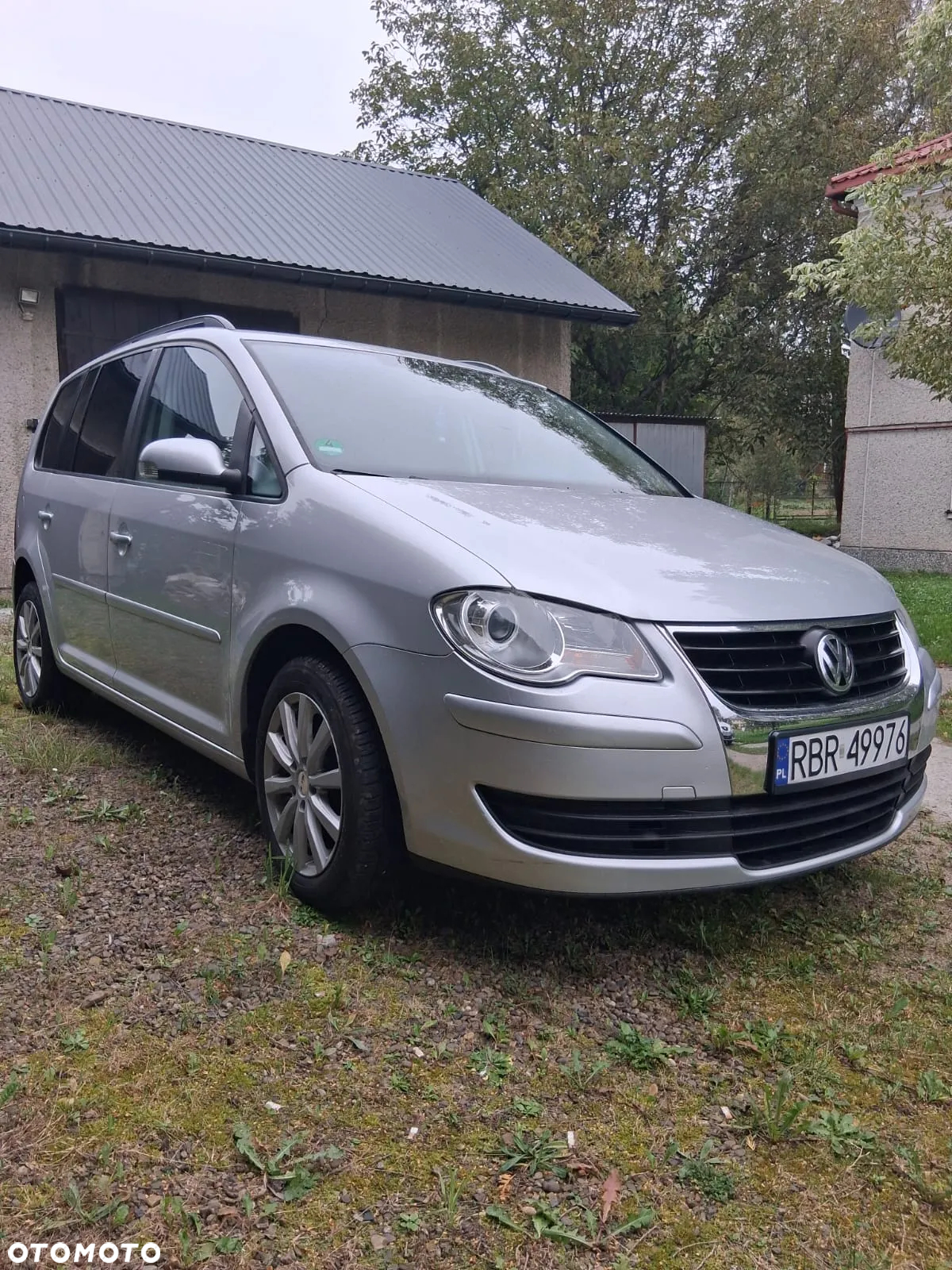 Volkswagen Touran 1.6 Conceptline - 4