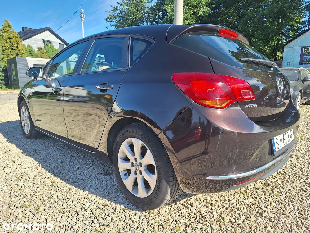 Opel Astra 1.6 Enjoy - 7