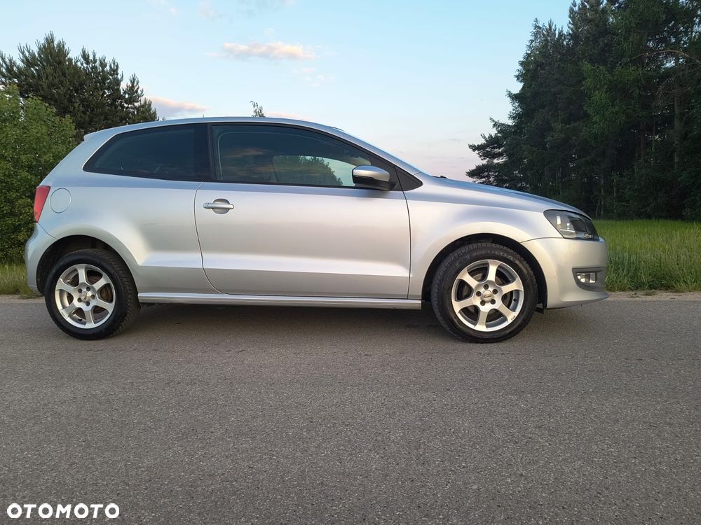 Volkswagen Polo - 4