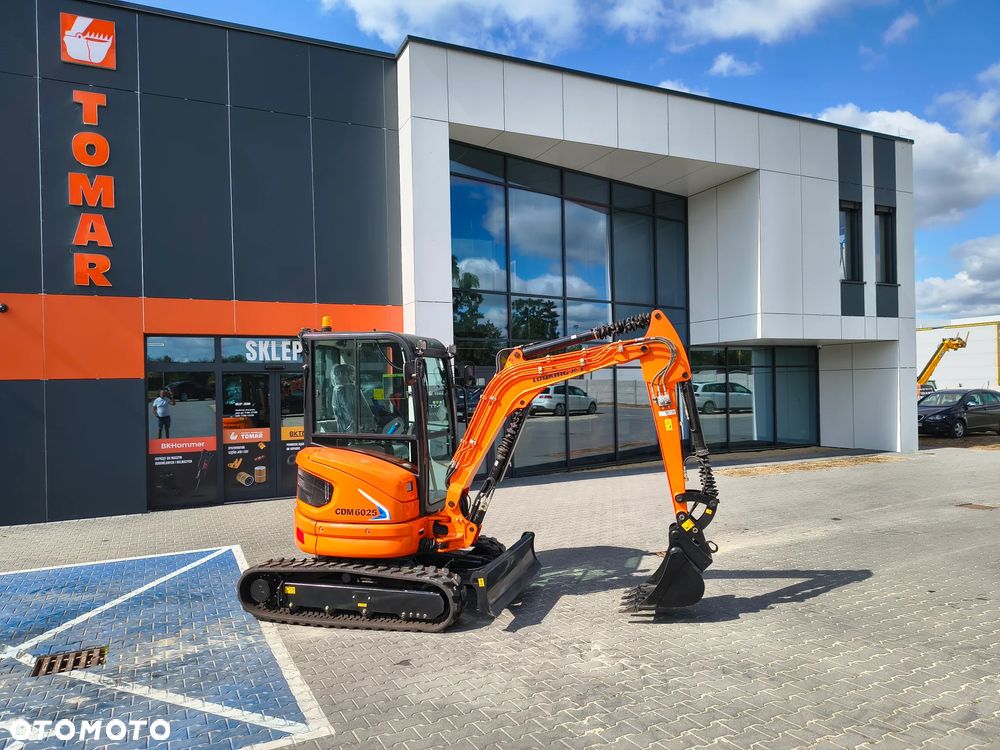 Kubota LONKING CDM6025 - 1
