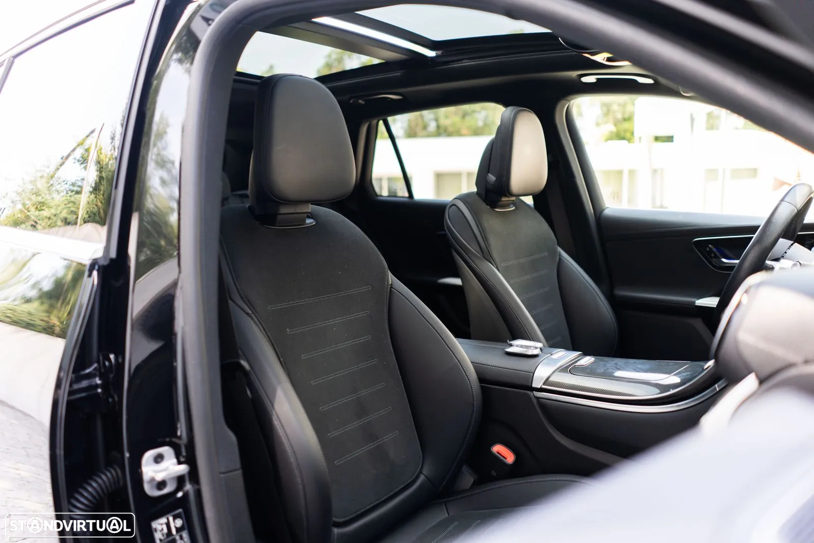 Mercedes-Benz GLC 300 e 4Matic - 33