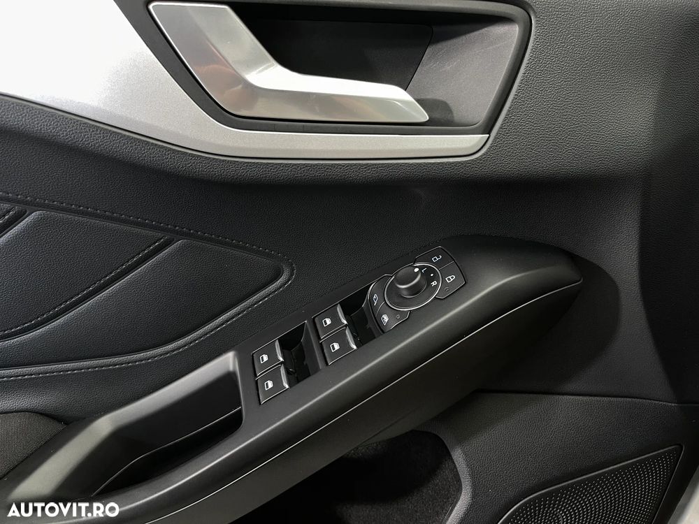 Ford Focus 1.0 EcoBoost Trend Edition - 19
