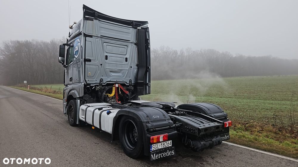 Mercedes-Benz Actros 1845 - 5