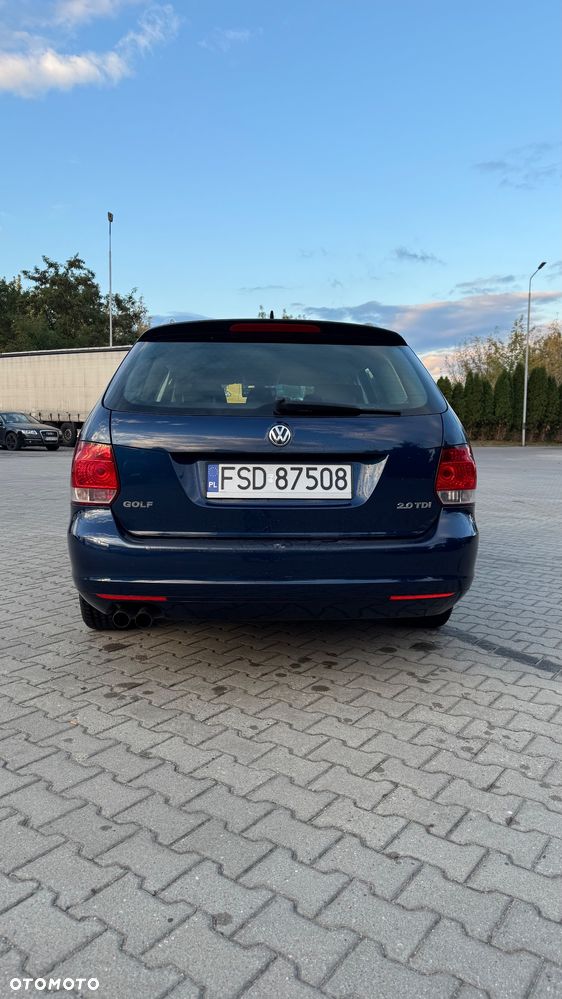 Volkswagen Golf - 5