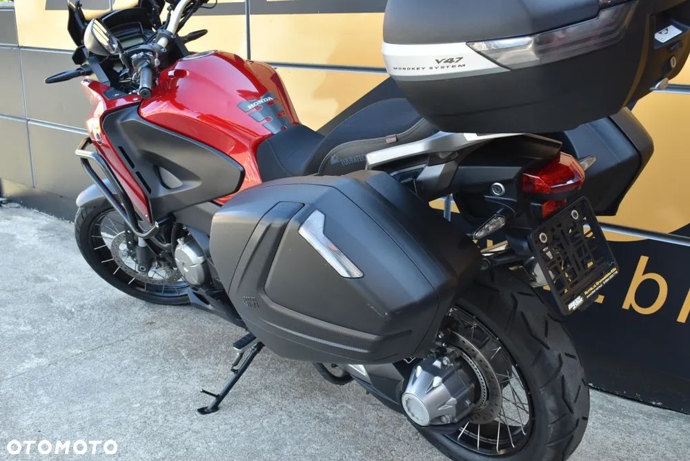 Honda VFR - 15