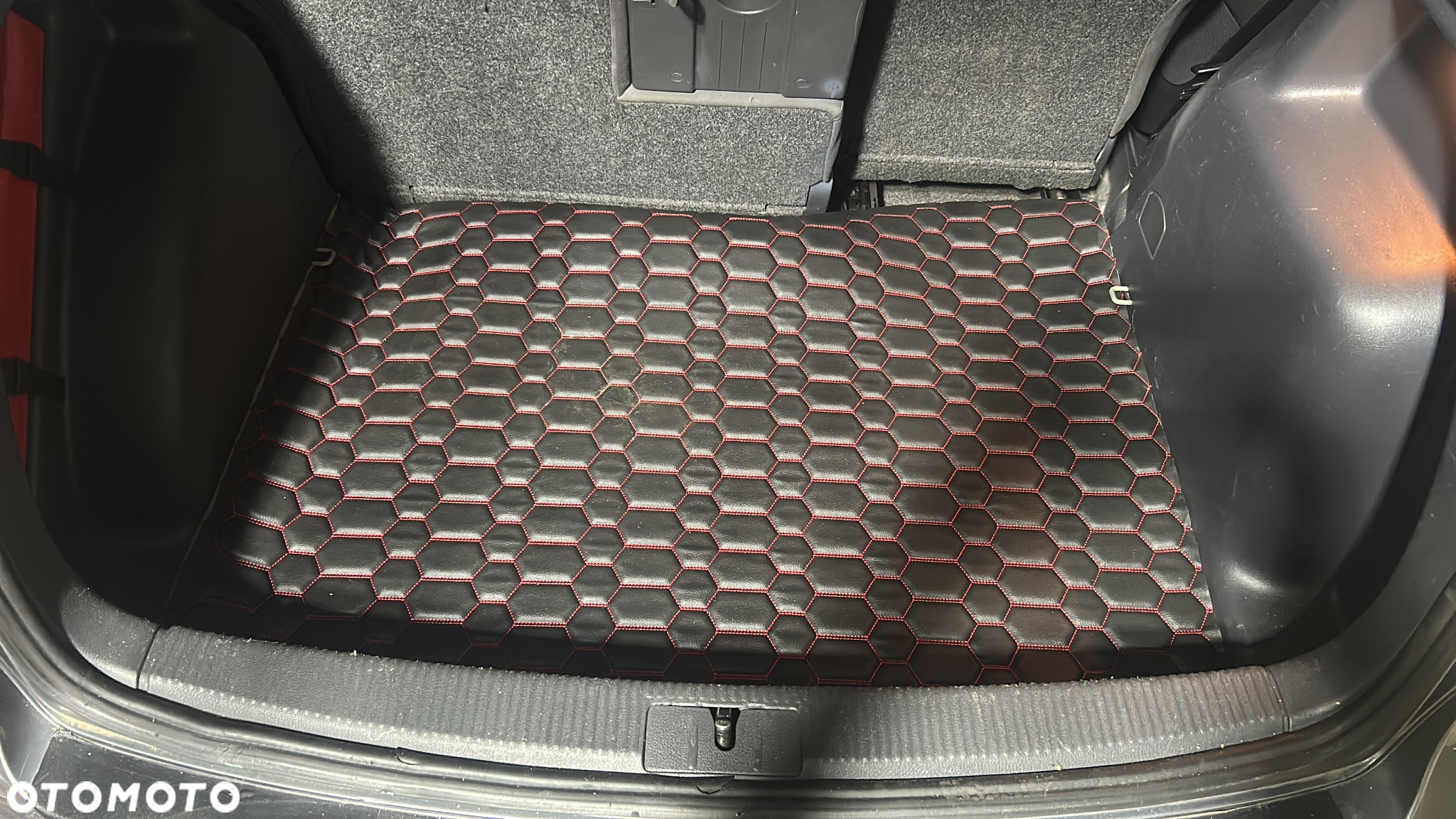 Volkswagen Golf Plus 1.9 TDI Cross - 28