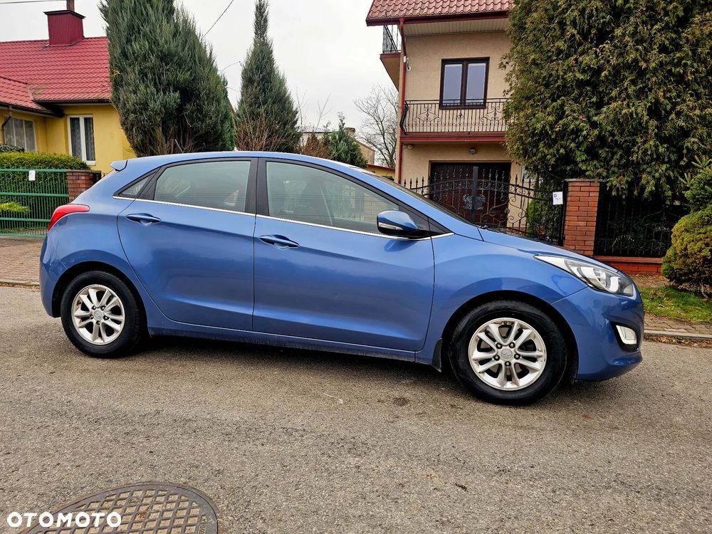 Hyundai i30 1.6 CRDi Premium - 6