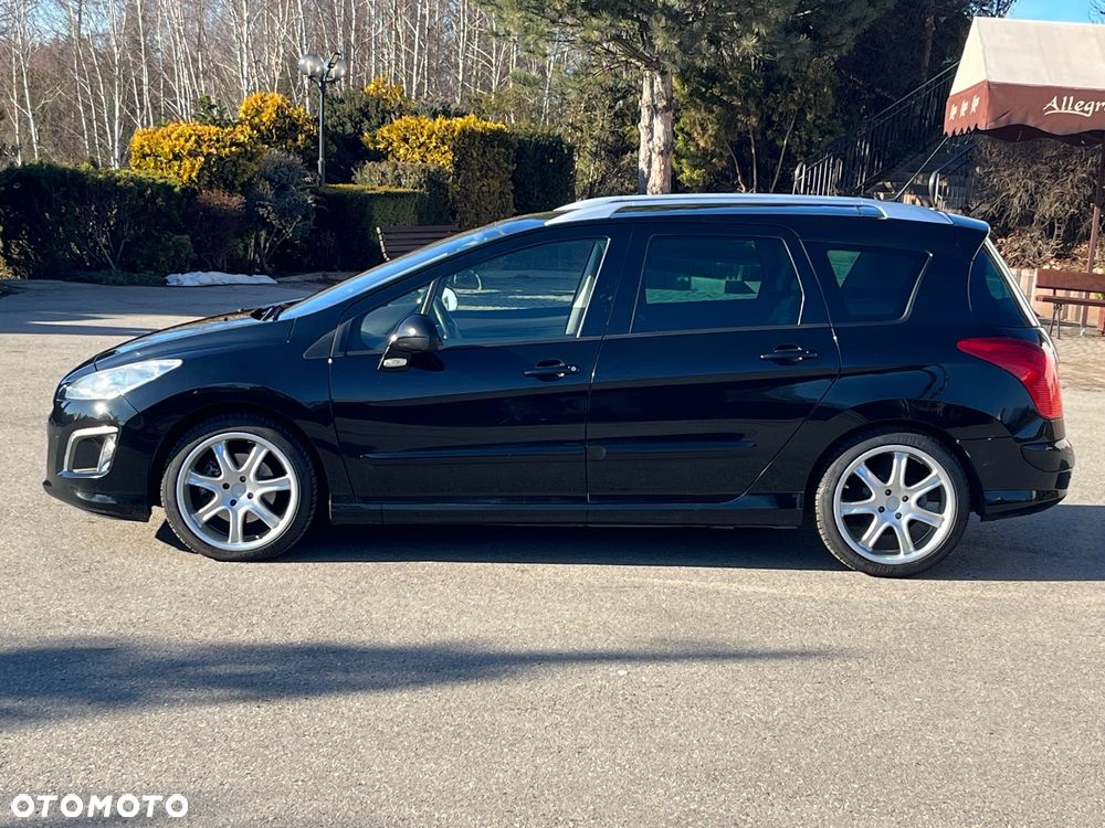Peugeot 308 - 8