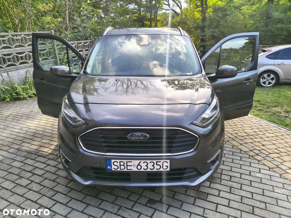 Ford Tourneo Connect Grand - 2