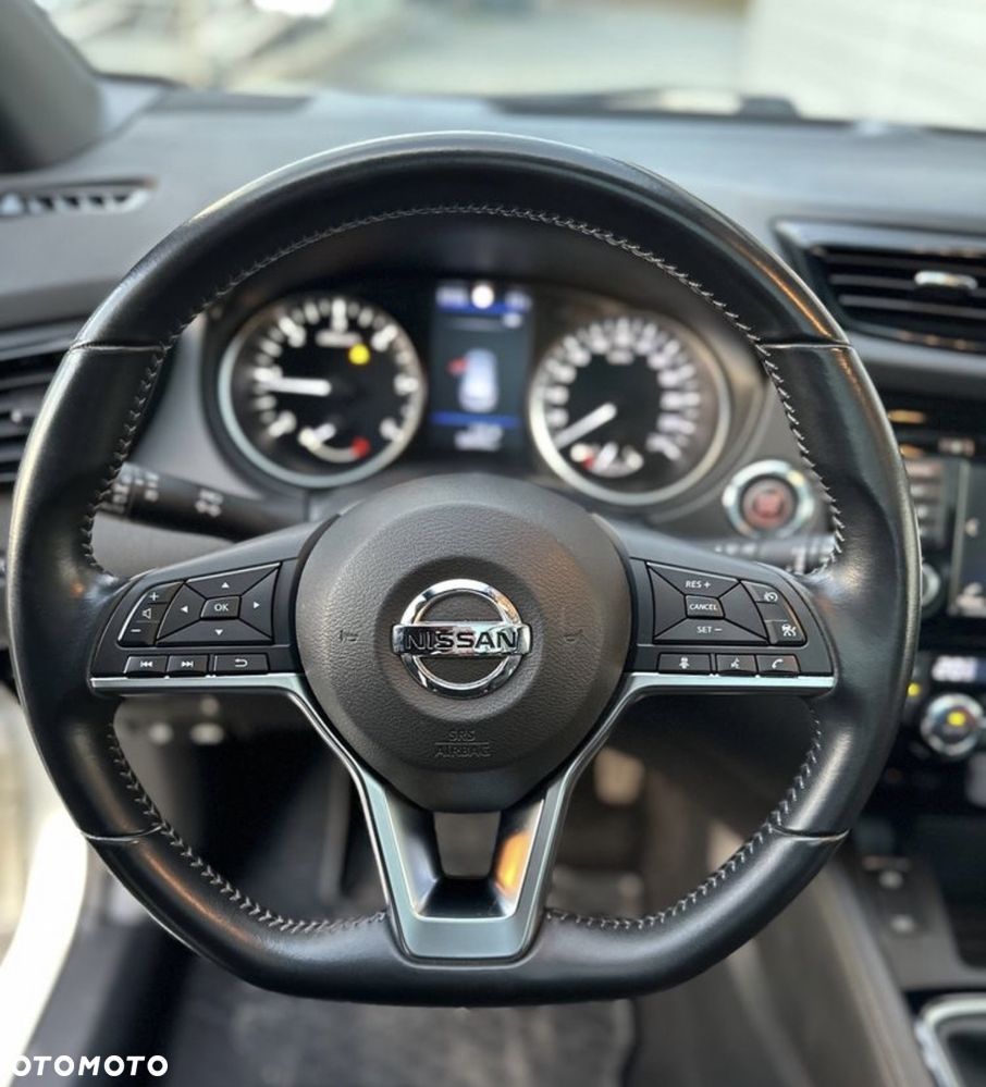 Nissan Qashqai 1.5 dCi N-TEC - 10