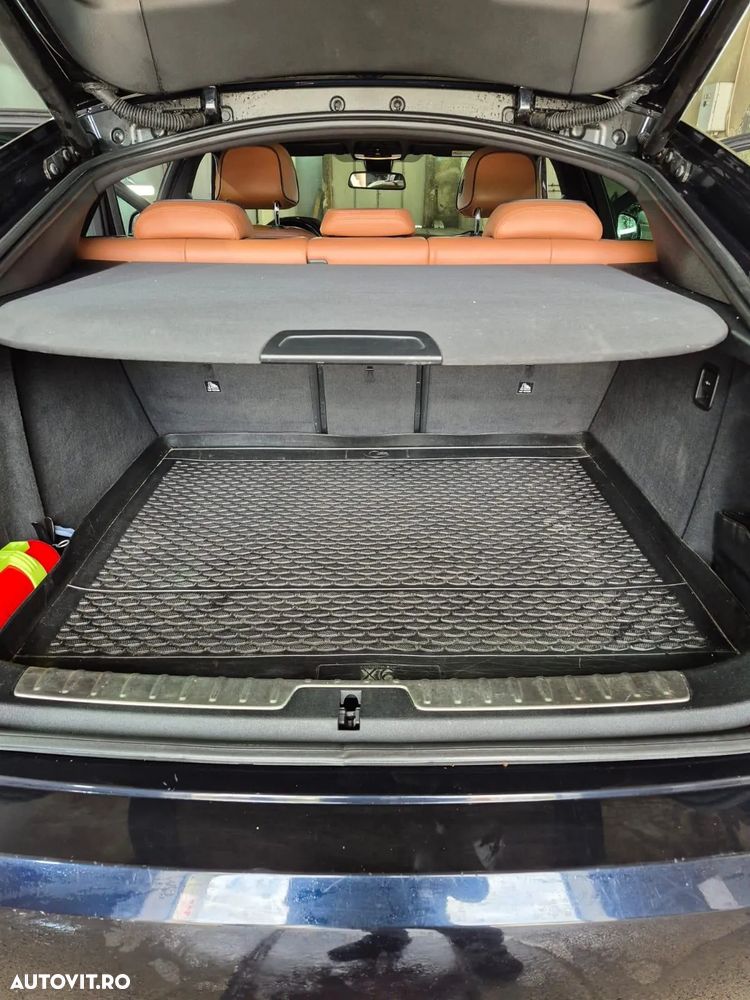 BMW X6 xDrive40d - 11