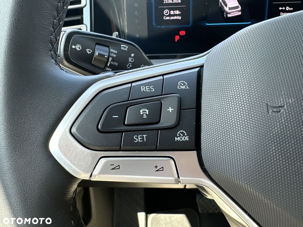 Volkswagen Tiguan 1.5 eHybrid PHEV 150kW Elegance DSG - 38