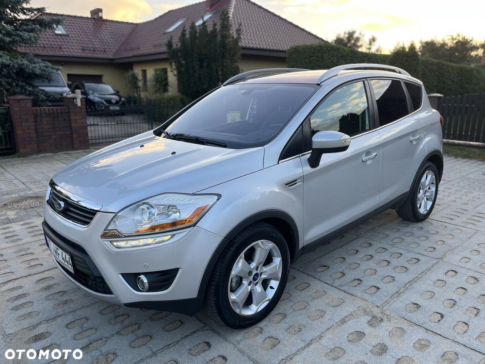 Ford Kuga 2.0 TDCi 4x4 Titanium - 24