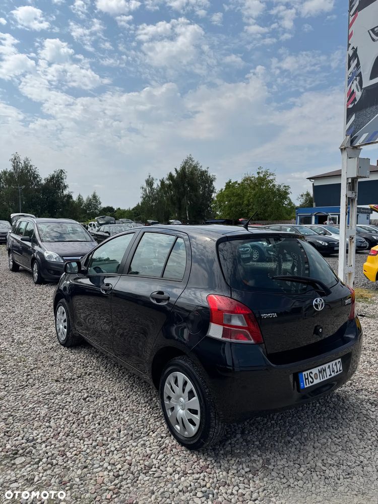 Toyota Yaris 1.0 VVT-i Cool - 4