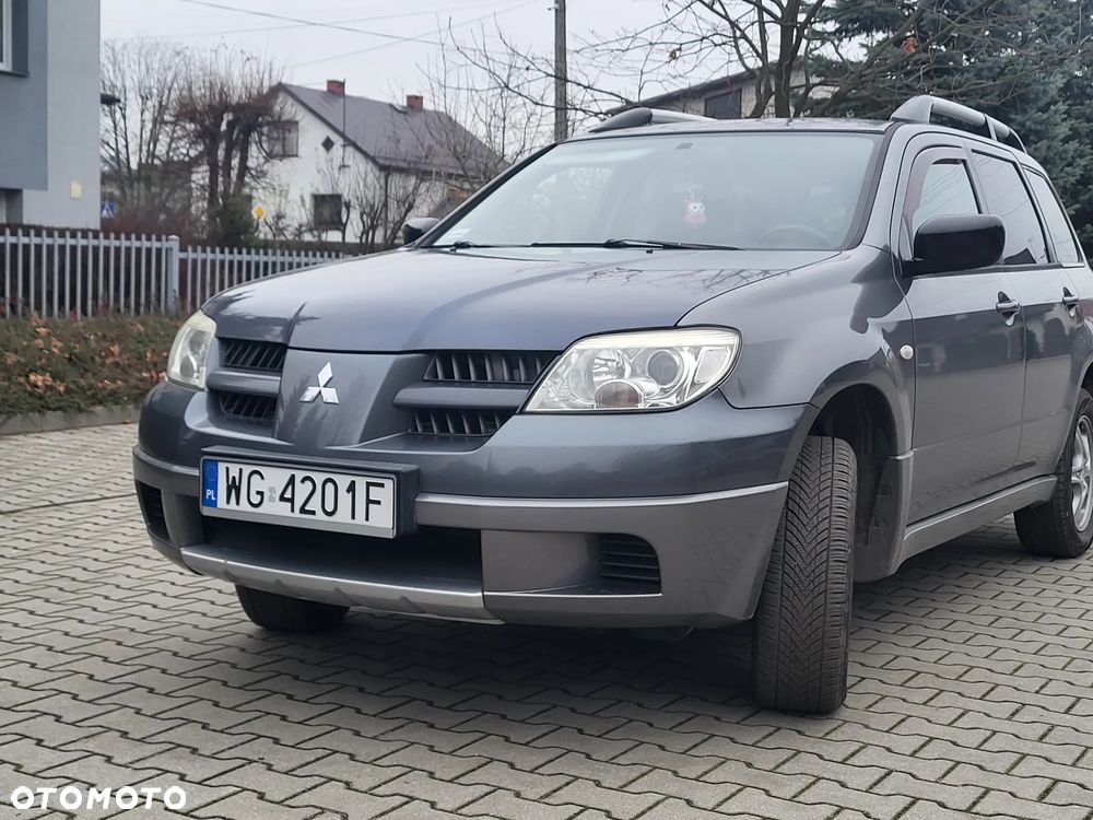 Mitsubishi Outlander 2.0 Comfort - 2