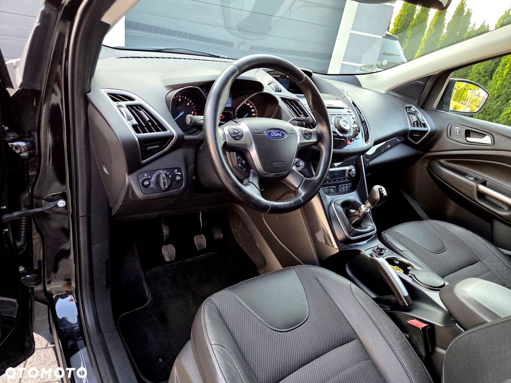 Ford Kuga - 15