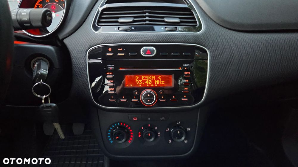 Fiat Punto 2012 ver-1-2-easy - 17