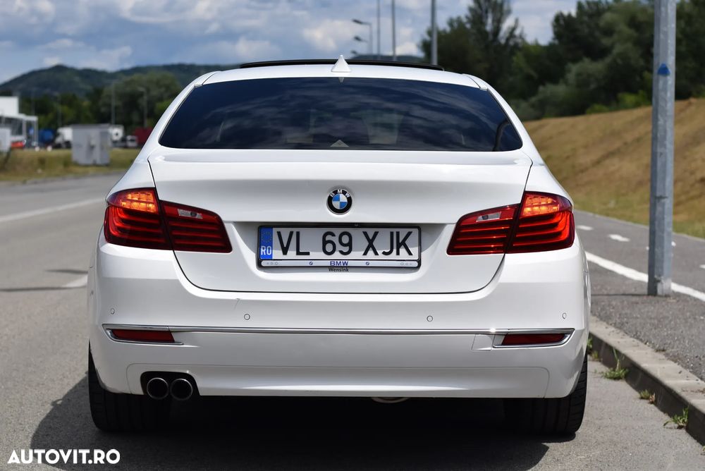 BMW Seria 5 520d Aut. Luxury Line - 16
