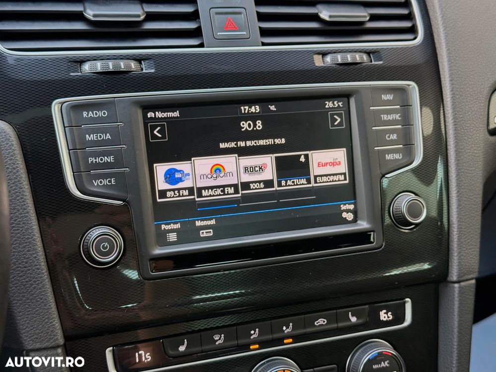 Volkswagen Golf 2.0 TDI DSG GTD - 26