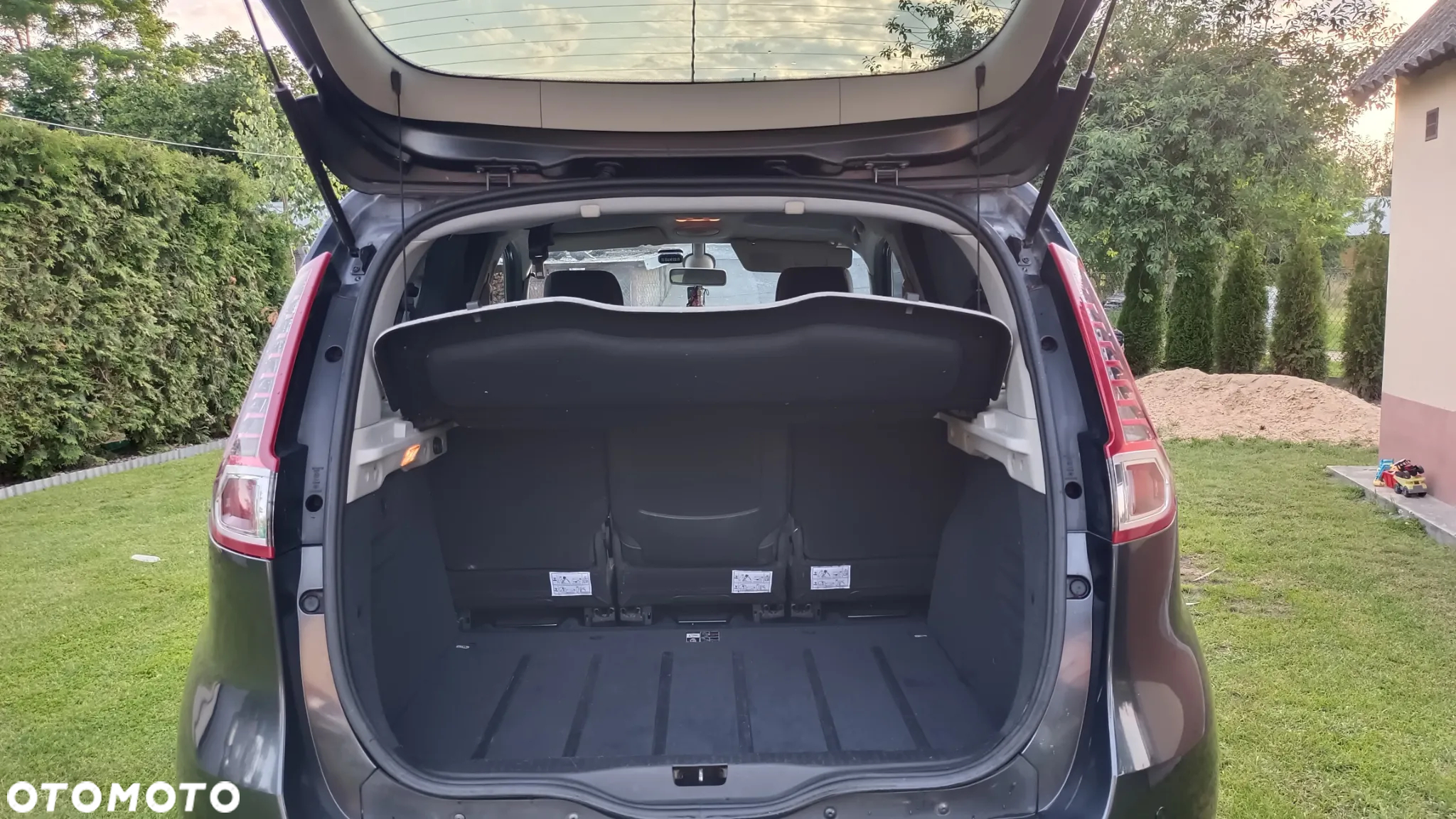 Renault Scenic 1.9 dCi Expression - 6