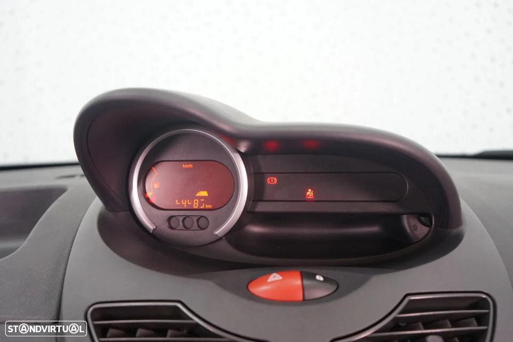 Renault Twingo 1.2 16V Dynamique - 26