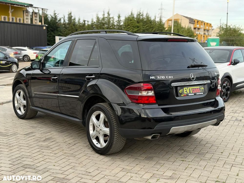 Mercedes-Benz ML 320 CDI 4Matic 7G-TRONIC - 22
