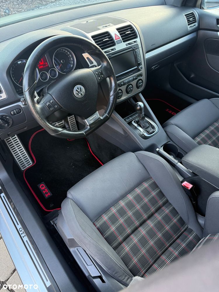 Volkswagen Golf 2.0 TSI GTI DSG - 18