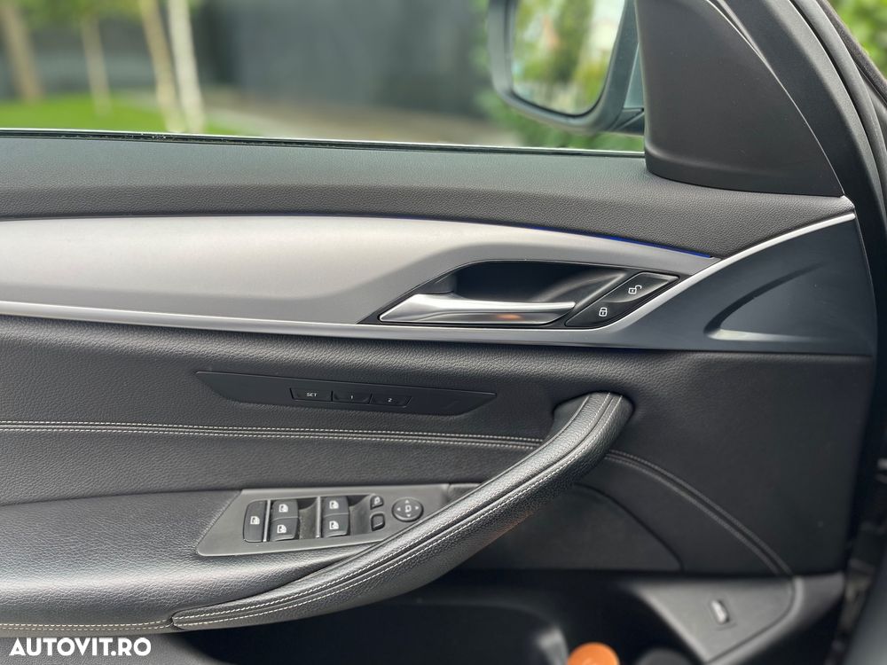 BMW Seria 5 520d AT - 12