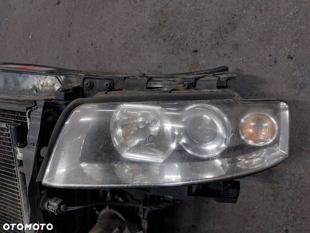 PAS PRZEDNI CHŁODNICE + LAMPY XENON KOMPLET AUDI A4 B6 EU 8E0941004S - 3
