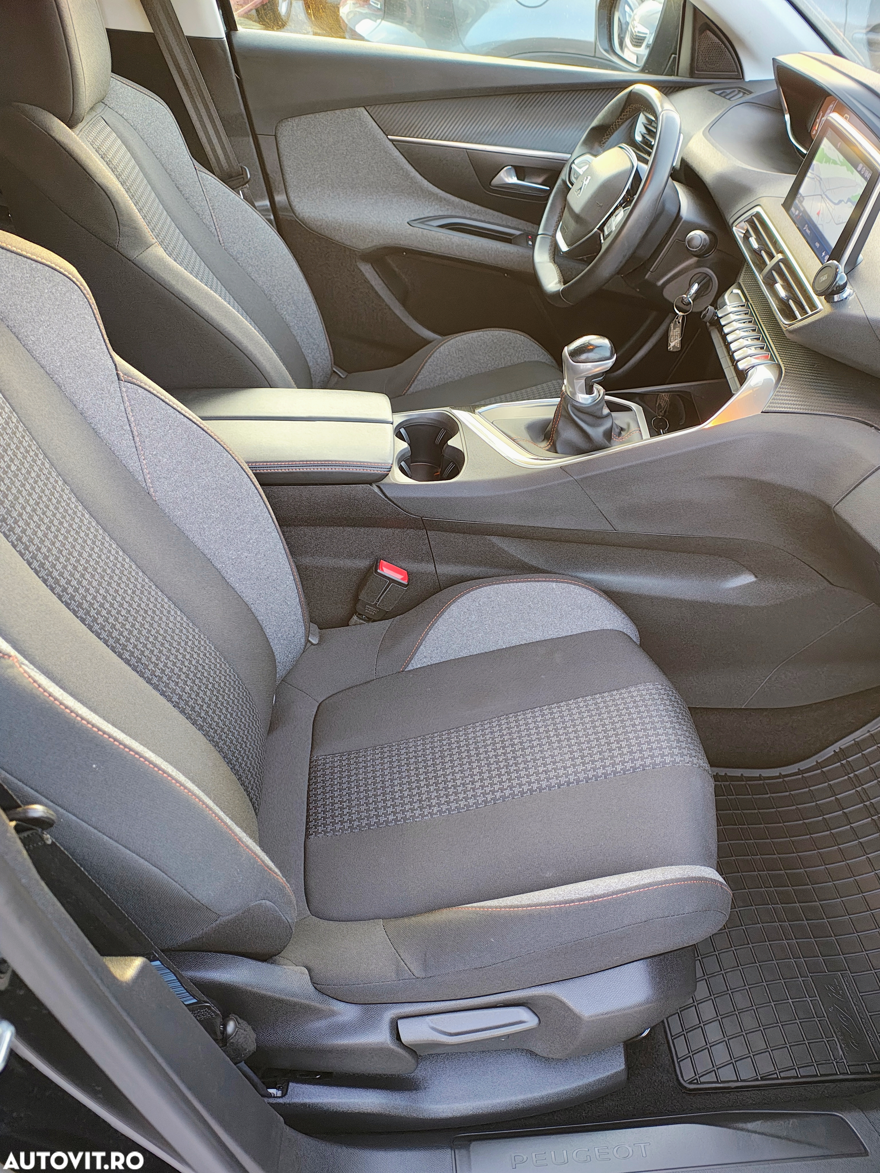 Peugeot 3008 BlueHDi 130 Stop & Start Active Business-Paket - 7