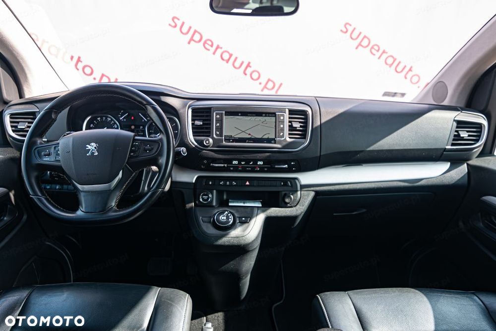 Peugeot Traveller - 19