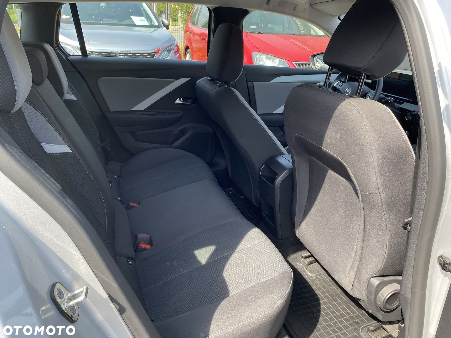 Opel Astra VI 1.2 T Edition S&S - 13