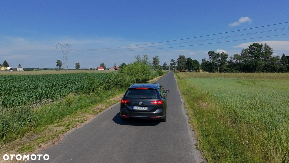 Volkswagen Passat 2.0 TDI BMT Highline DSG7 - 27