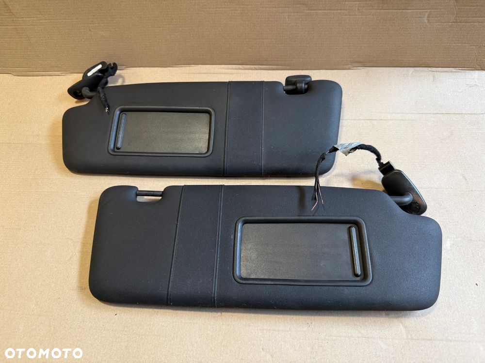 Osłona przeciwsłoneczna słonecznik Audi A3 8P S-Line czarne 8P0857552 8P0857551 OE - 1