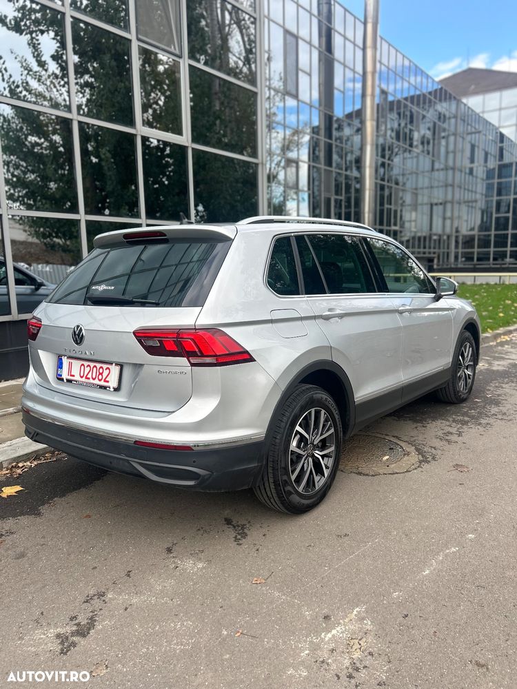 Volkswagen Tiguan - 7