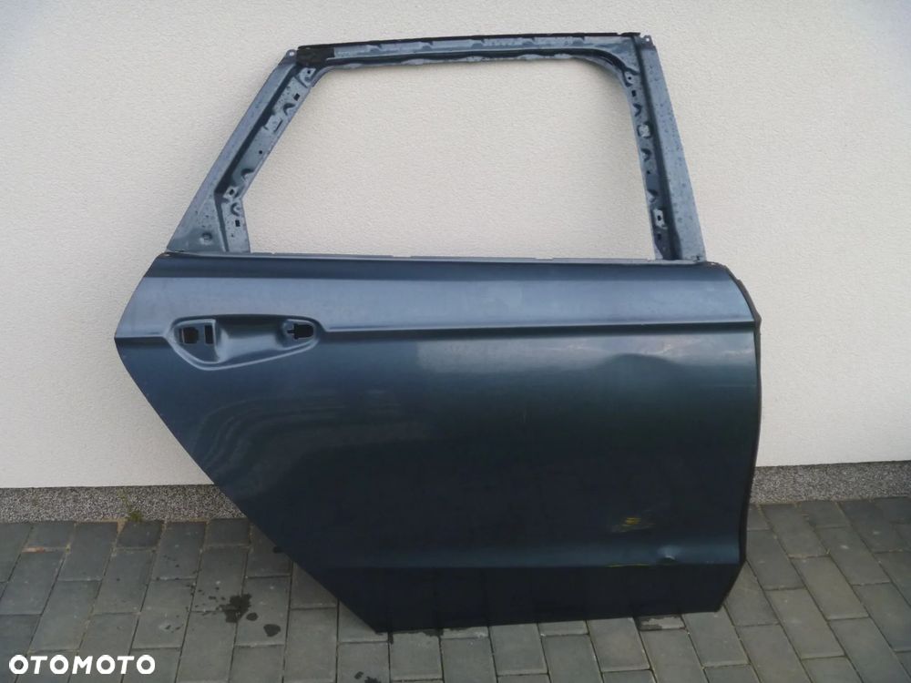 FORD MONDEO MK5 KOMBI ST LINE ZDERZAK TYLNY ŁADNY 6 pdc - 10