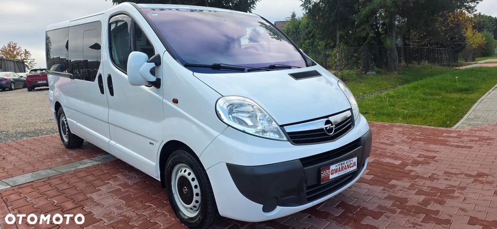 Opel Vivaro 2011 photo 4