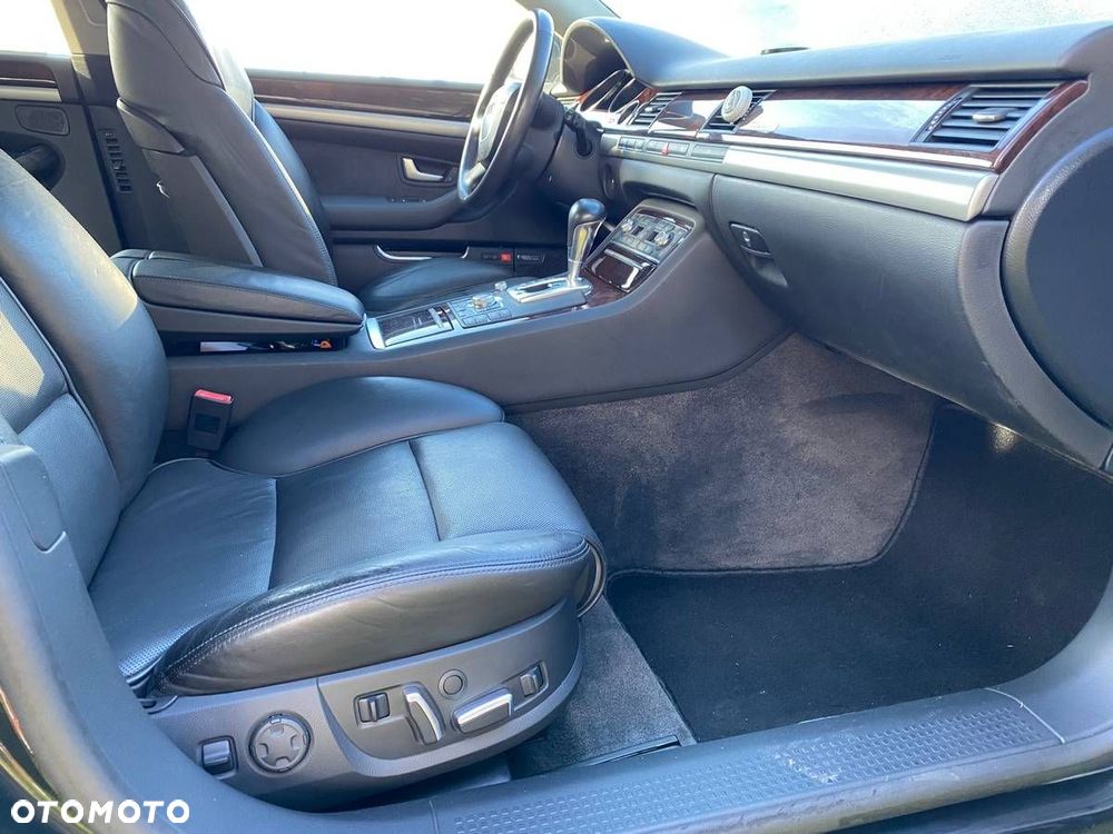 Audi A8 3.0 TDI DPF quattro - 8