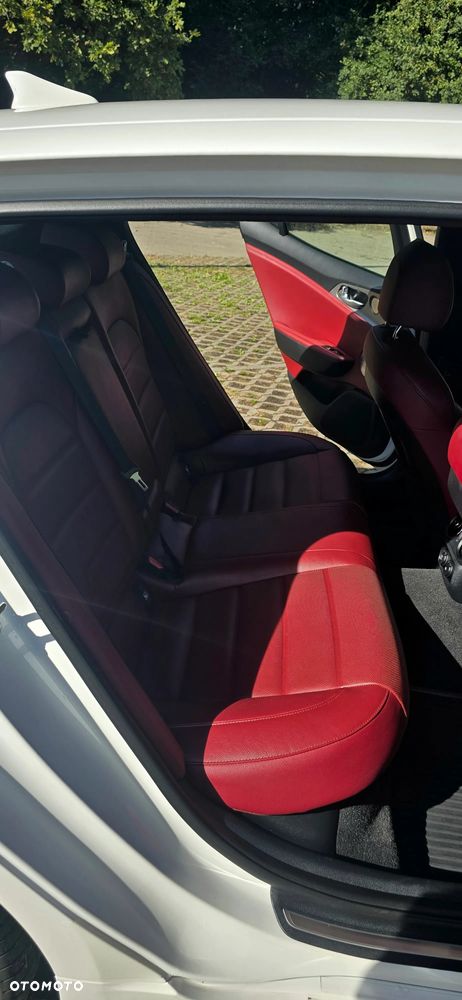 Kia Stinger 2.0 T-GDI GT Line - 20
