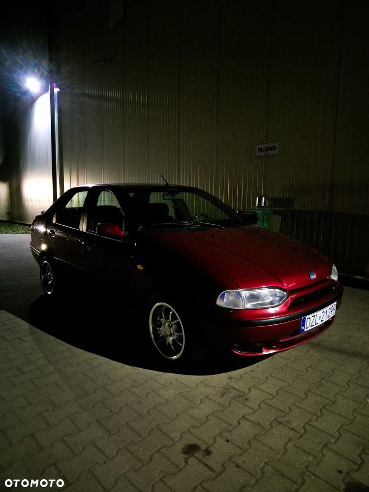 Fiat Siena - 1