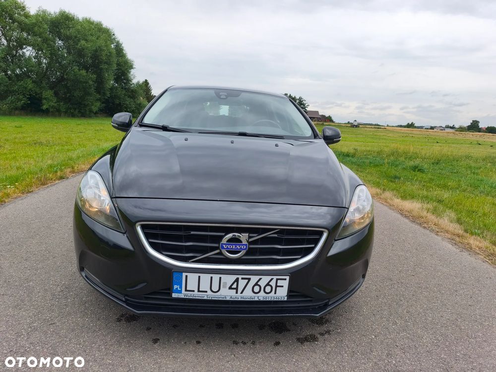Volvo V40 D2 Summum - 2