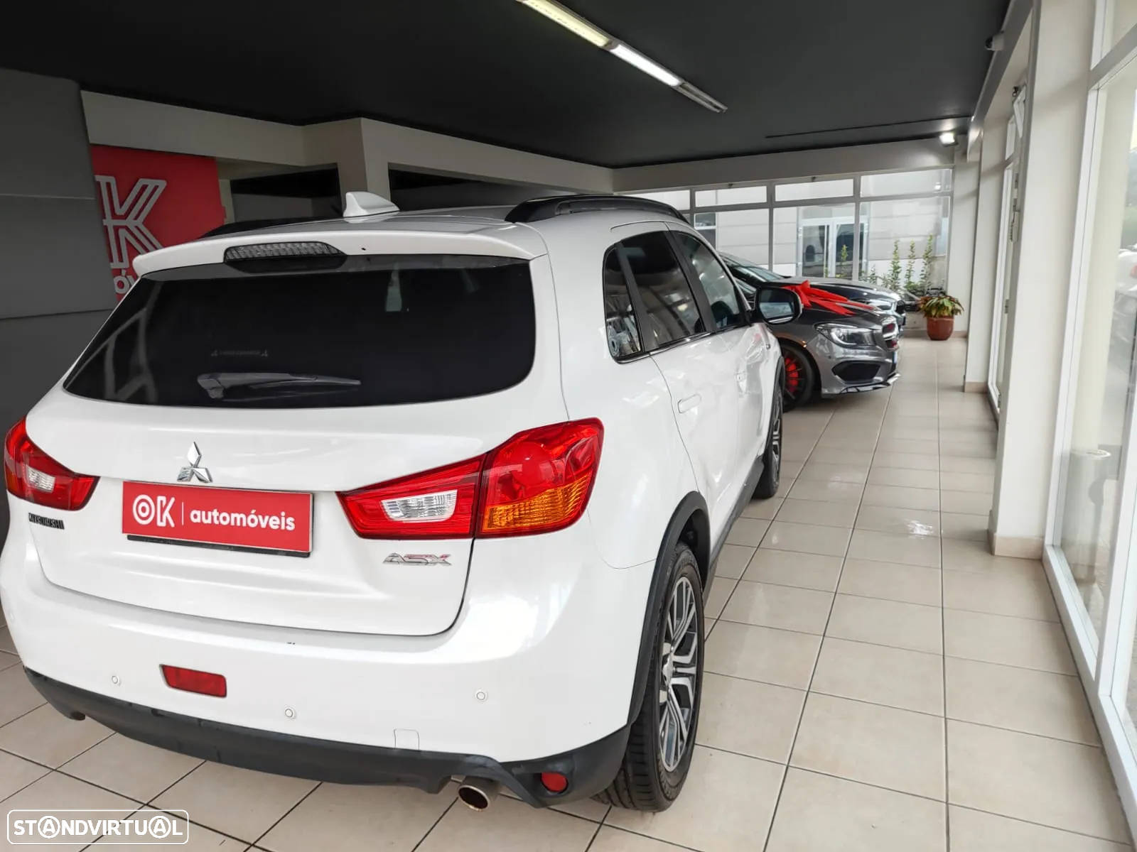 Mitsubishi ASX 1.6 MIVEC Intense - 10