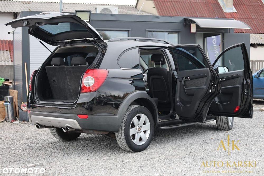 Chevrolet Captiva - 19