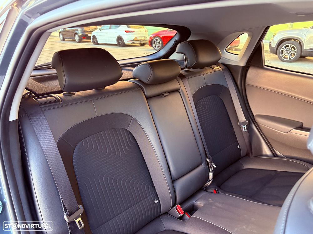 Hyundai Kauai 64 kWh Premium+P.Premium - 12