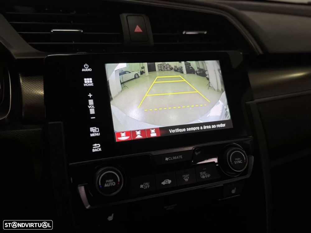 Honda Civic 1.0 i-VTEC Executive Premium - 40