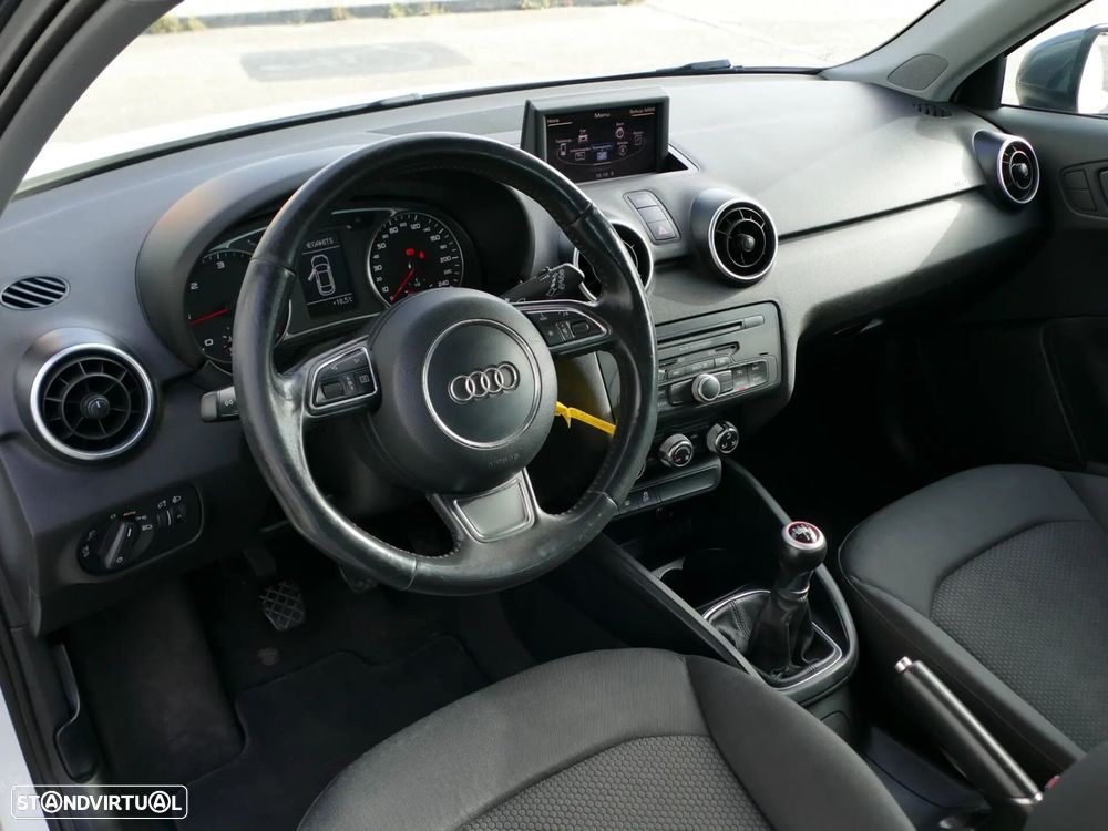 Audi A1 1.6 TDI Advance - 25