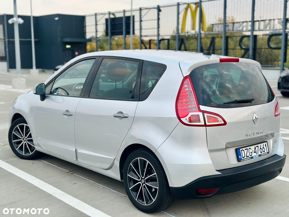 Renault Scenic dCi 110 LIMITED - 26